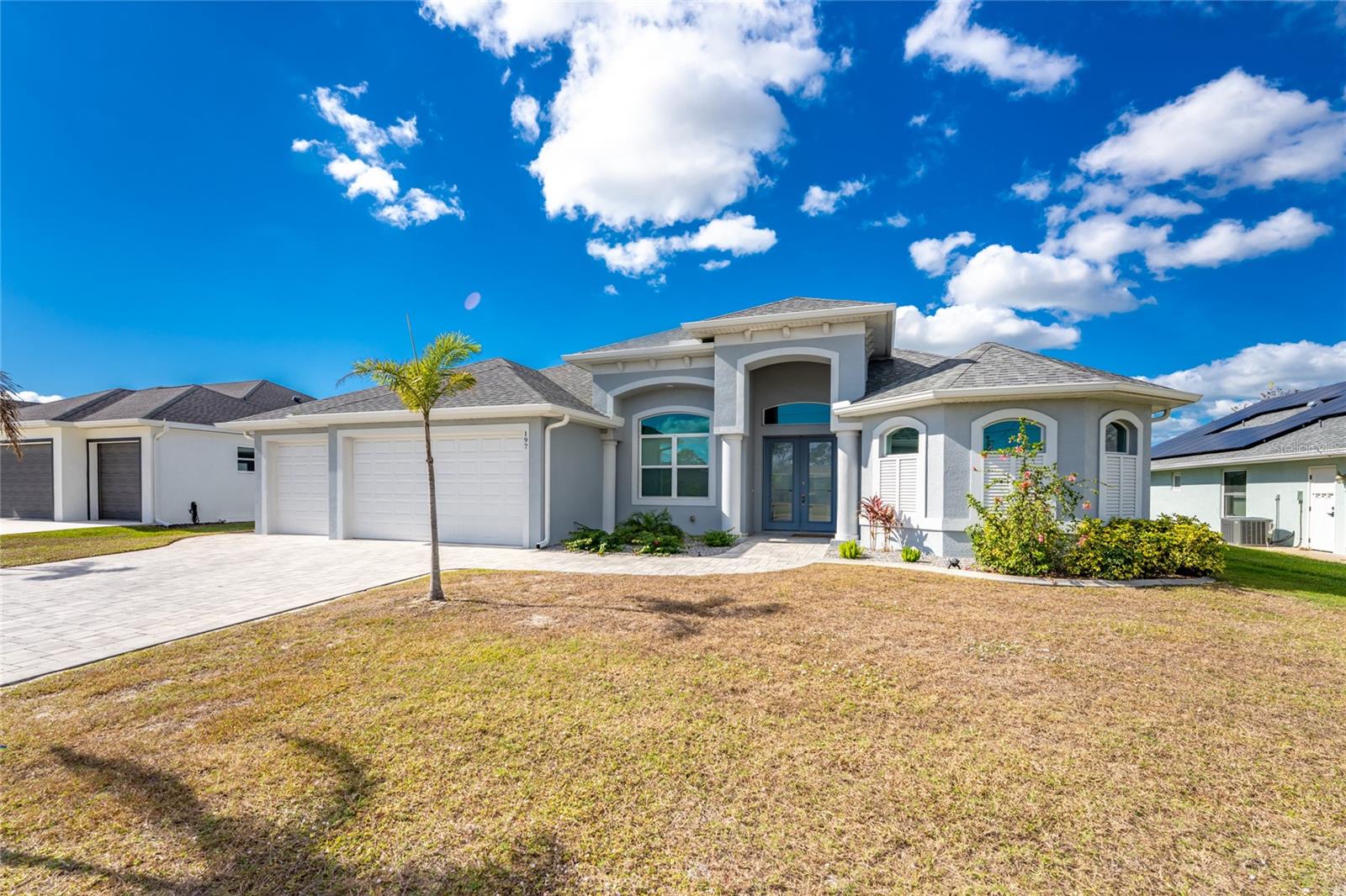 Image 6 of 63 For 197 Rotonda Boulevard N