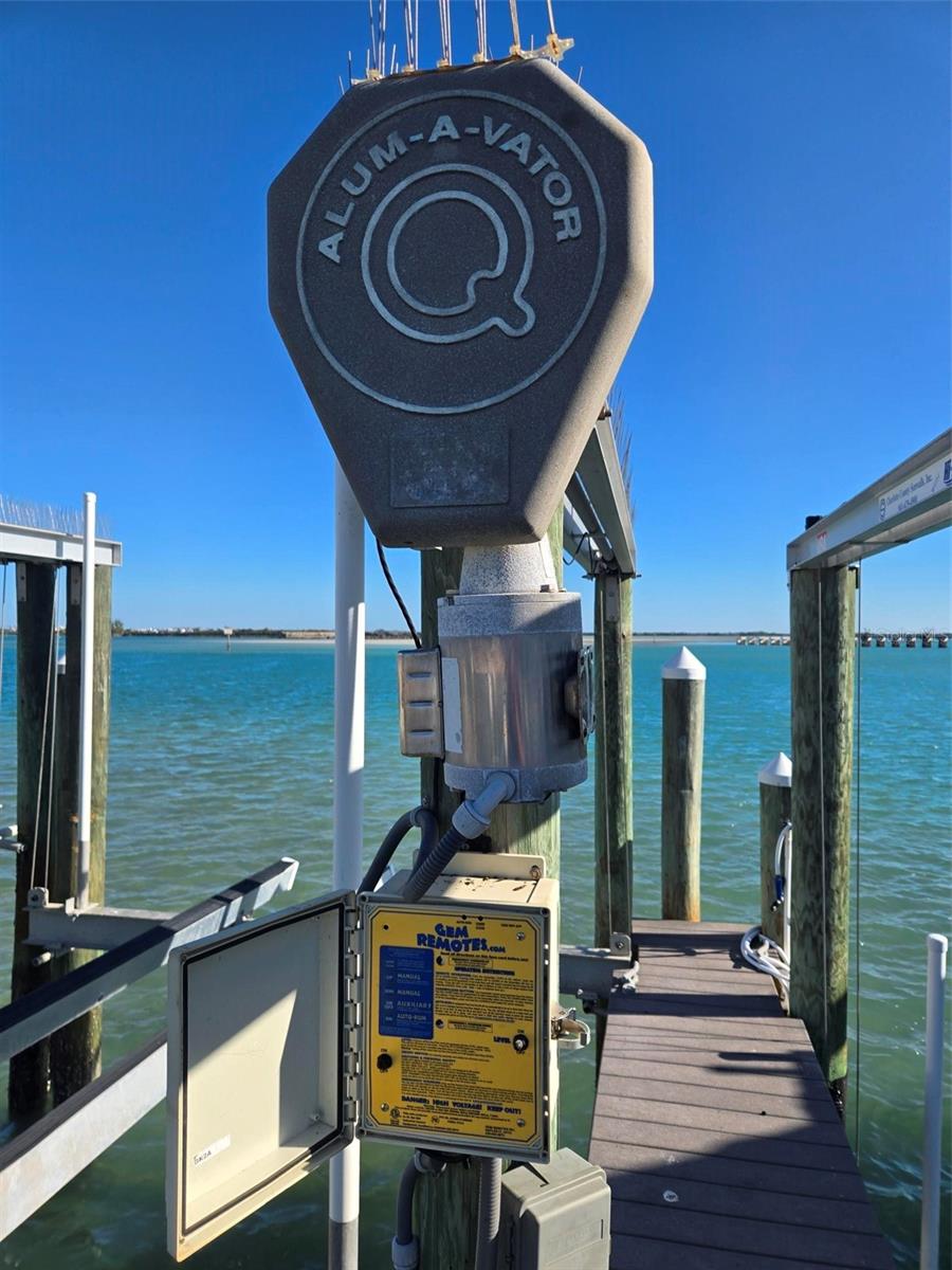 Image 8 of 10 For 6040 Boca Grande Causeway 11 Boat Sl