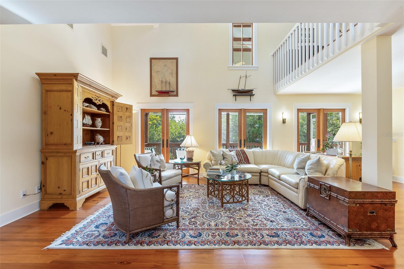 Image 5 of 43 For 160 1st Street E