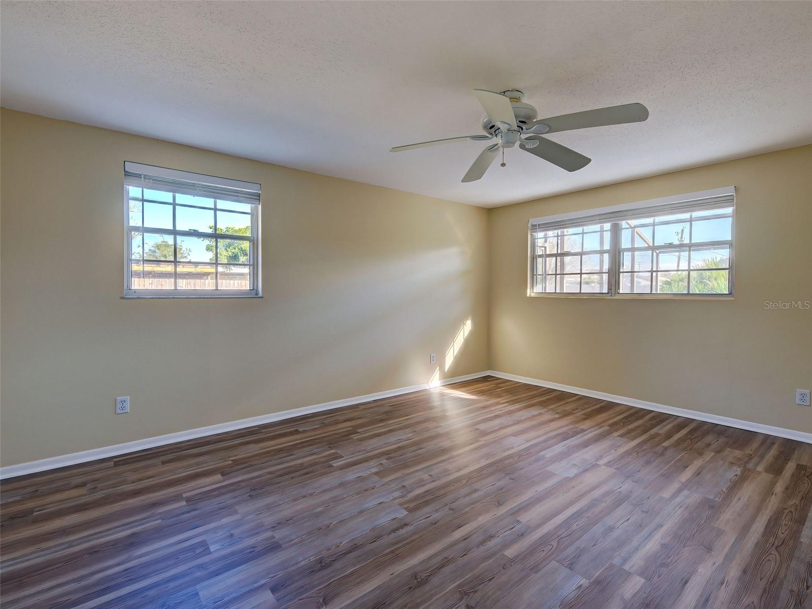 Image 43 of 56 For 1330 Buereau Road