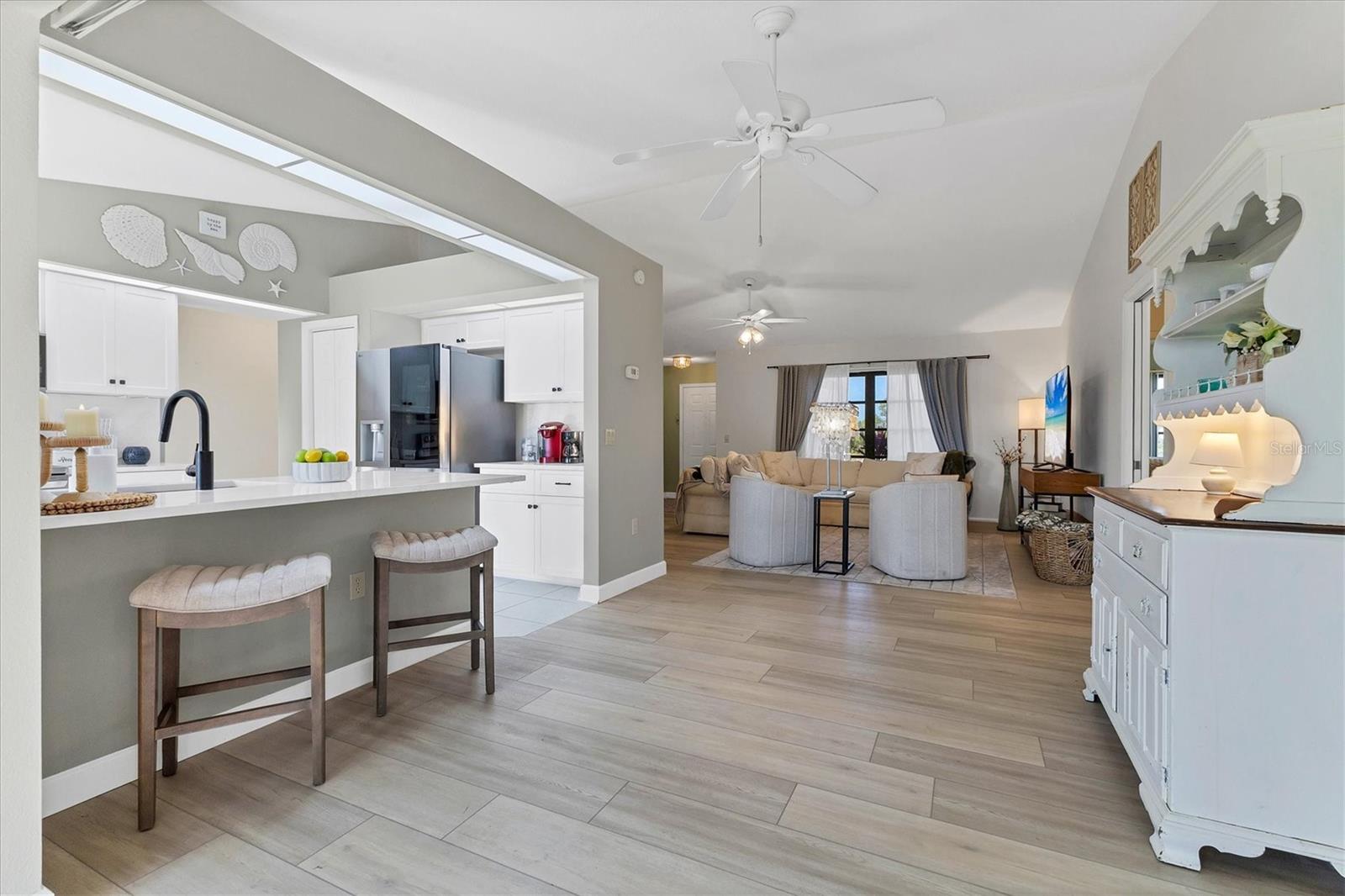 Image 23 of 57 For 25 Bunker Court