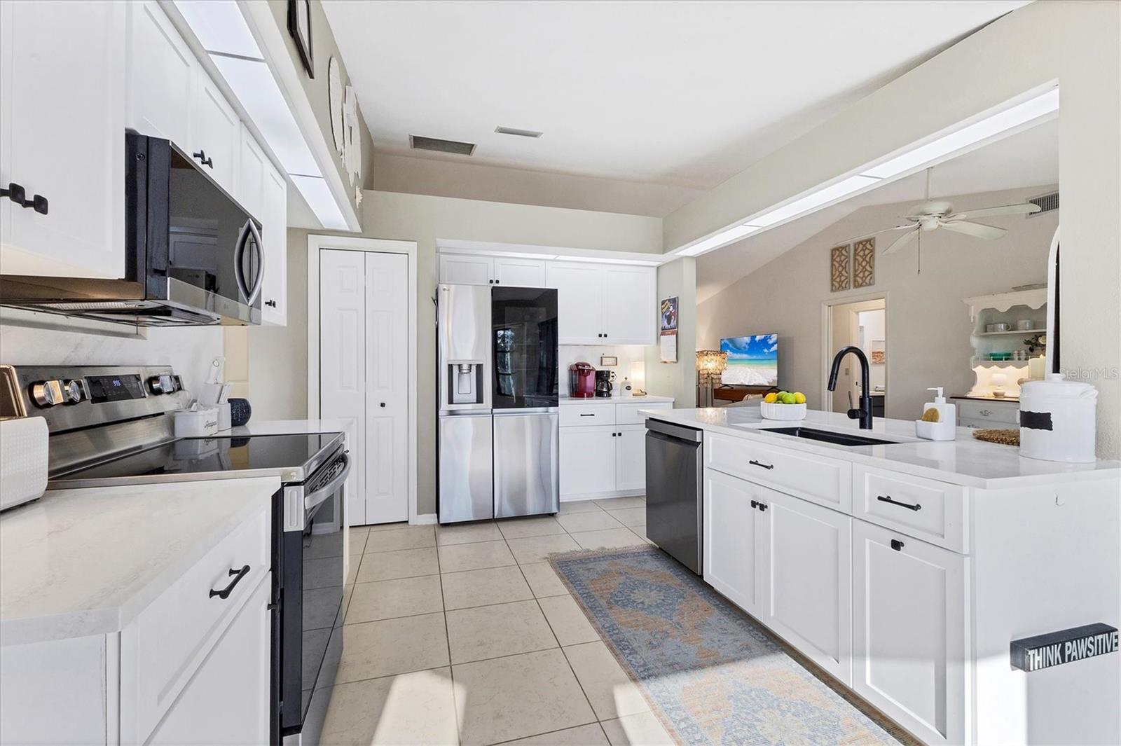 Image 24 of 57 For 25 Bunker Court