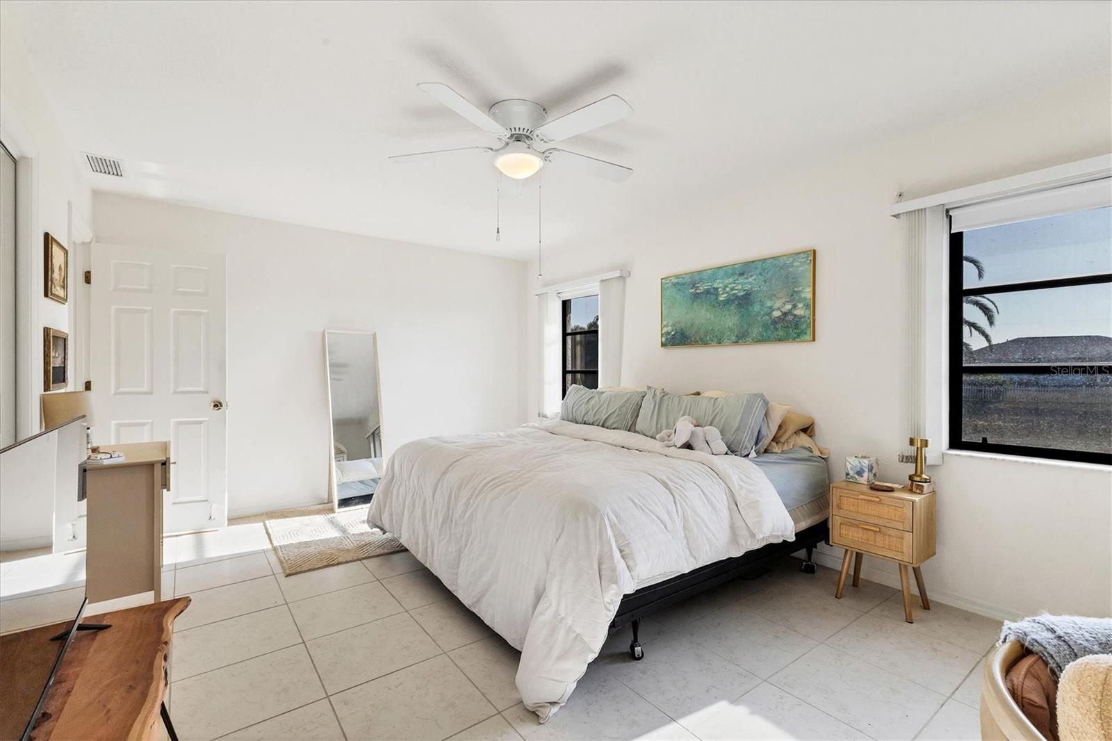 Image 28 of 57 For 25 Bunker Court