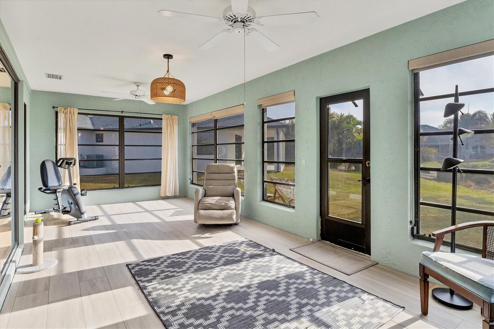 Image 32 of 57 For 25 Bunker Court