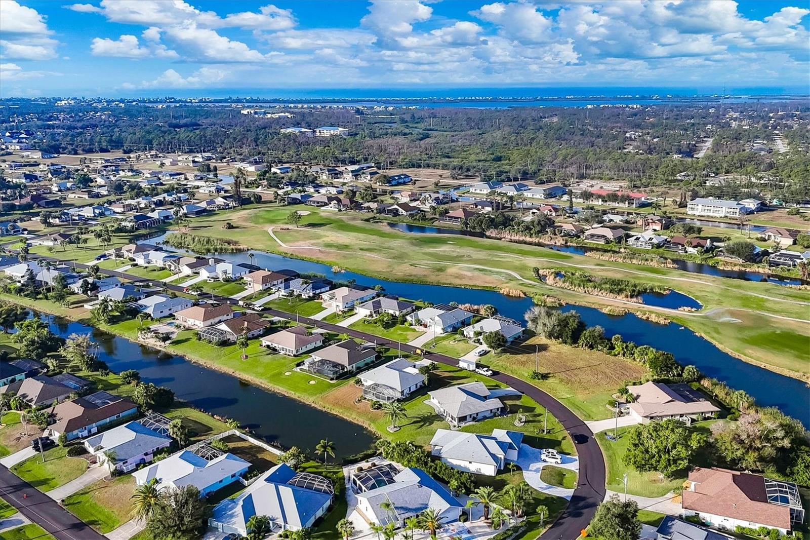 Image 49 of 57 For 25 Bunker Court