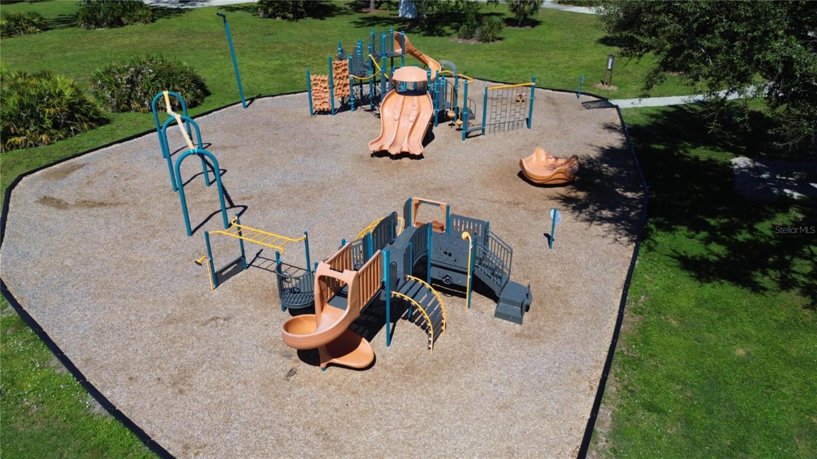 Image 54 of 57 For 25 Bunker Court