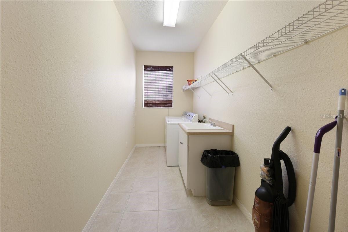 Image 21 of 55 For 127 White Marsh Lane