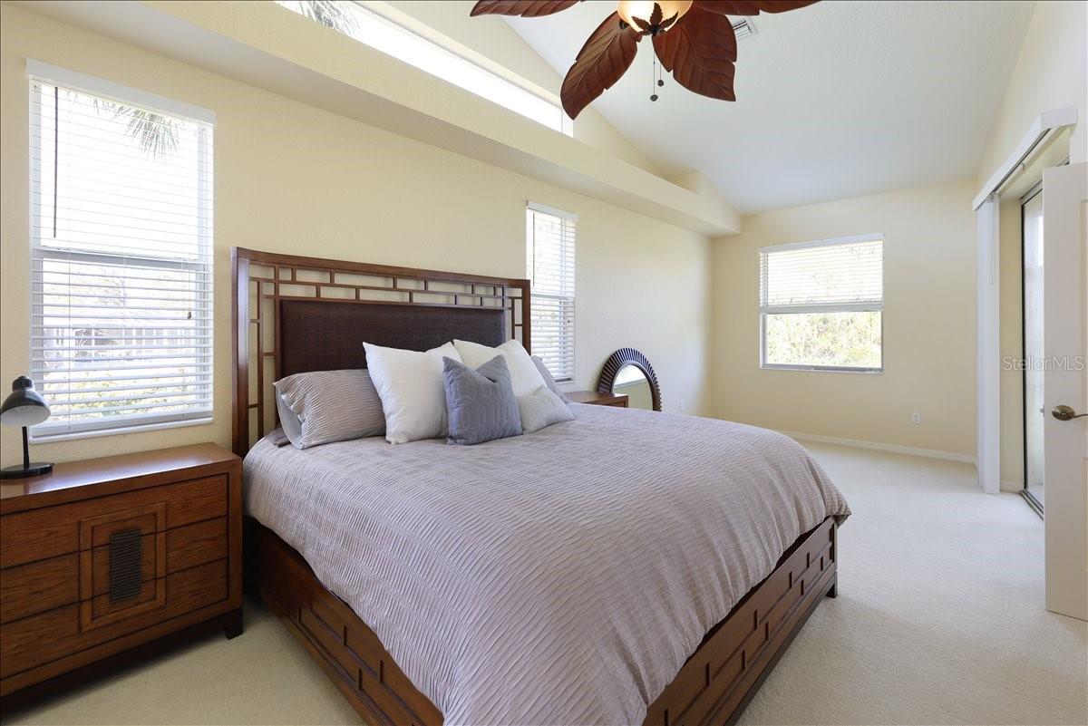 Image 25 of 55 For 127 White Marsh Lane