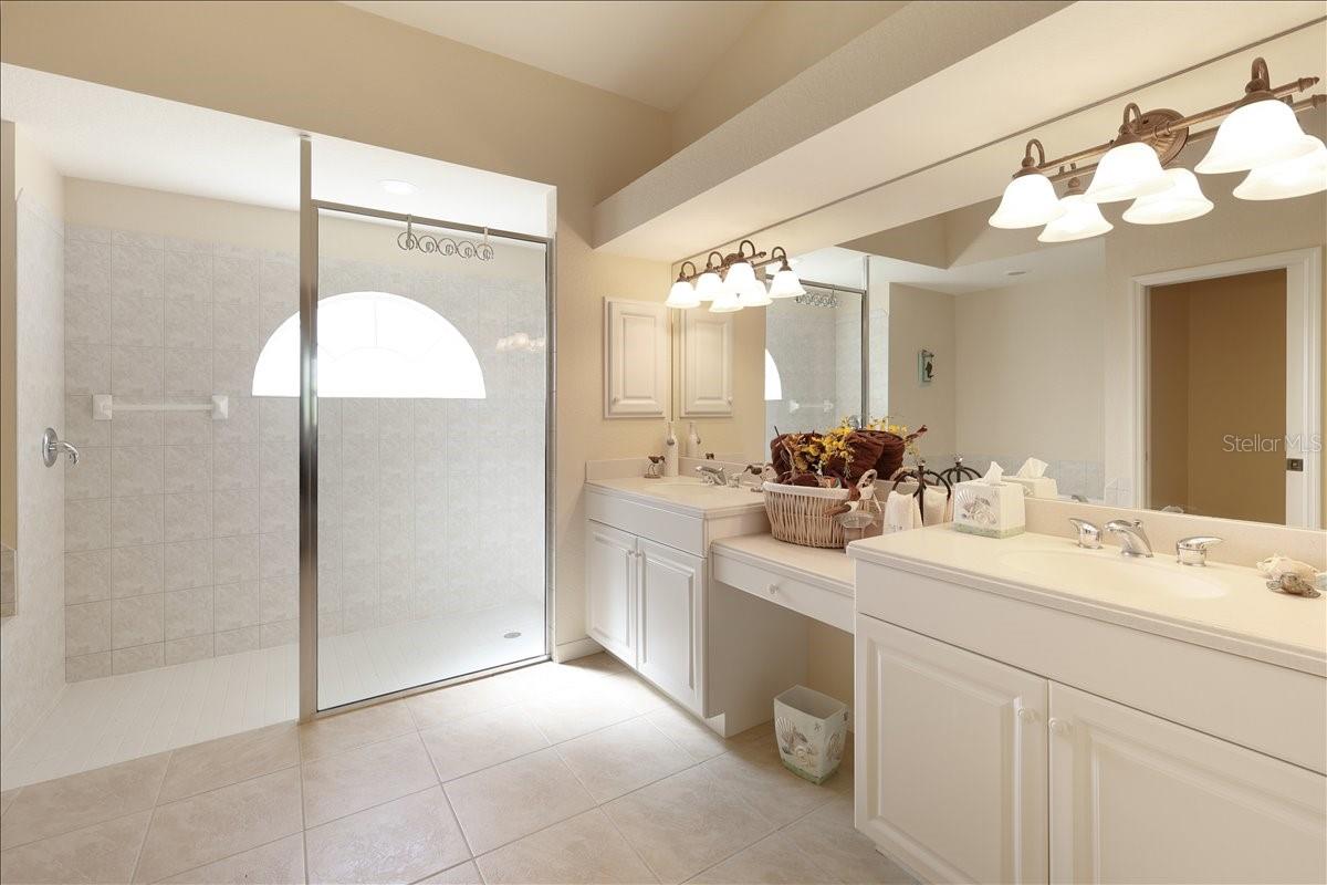 Image 27 of 55 For 127 White Marsh Lane