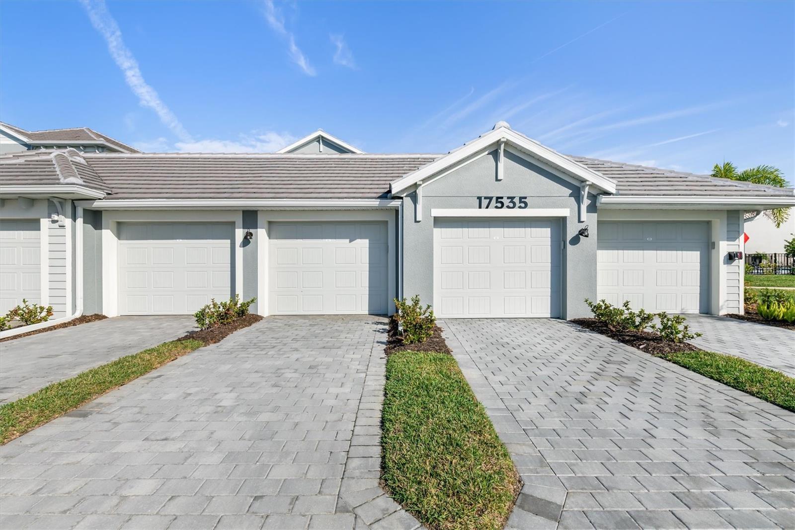 Image 25 of 52 For 17535 Opal Sand Drive 205