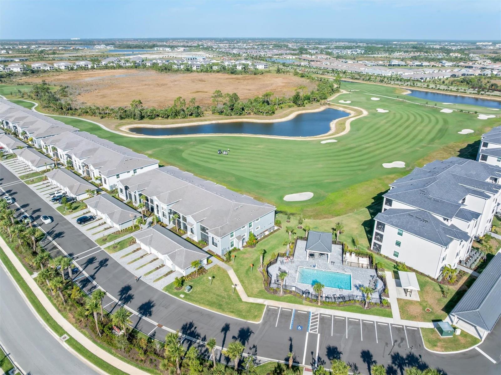 Image 26 of 52 For 17535 Opal Sand Drive 205