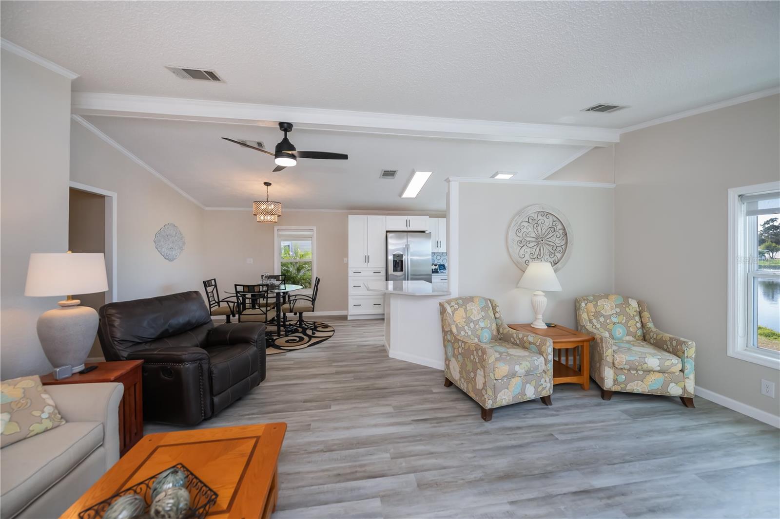 Image 27 of 73 For 840 Seabrooke Drive