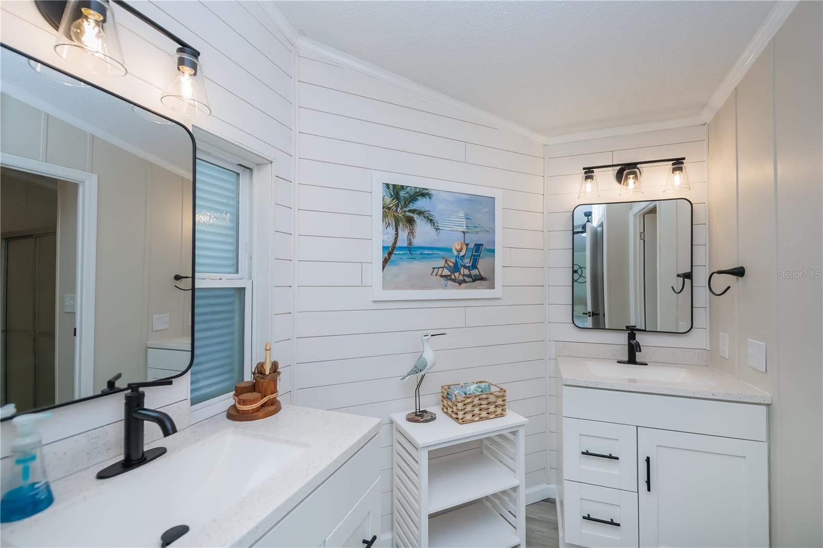 Image 36 of 73 For 840 Seabrooke Drive