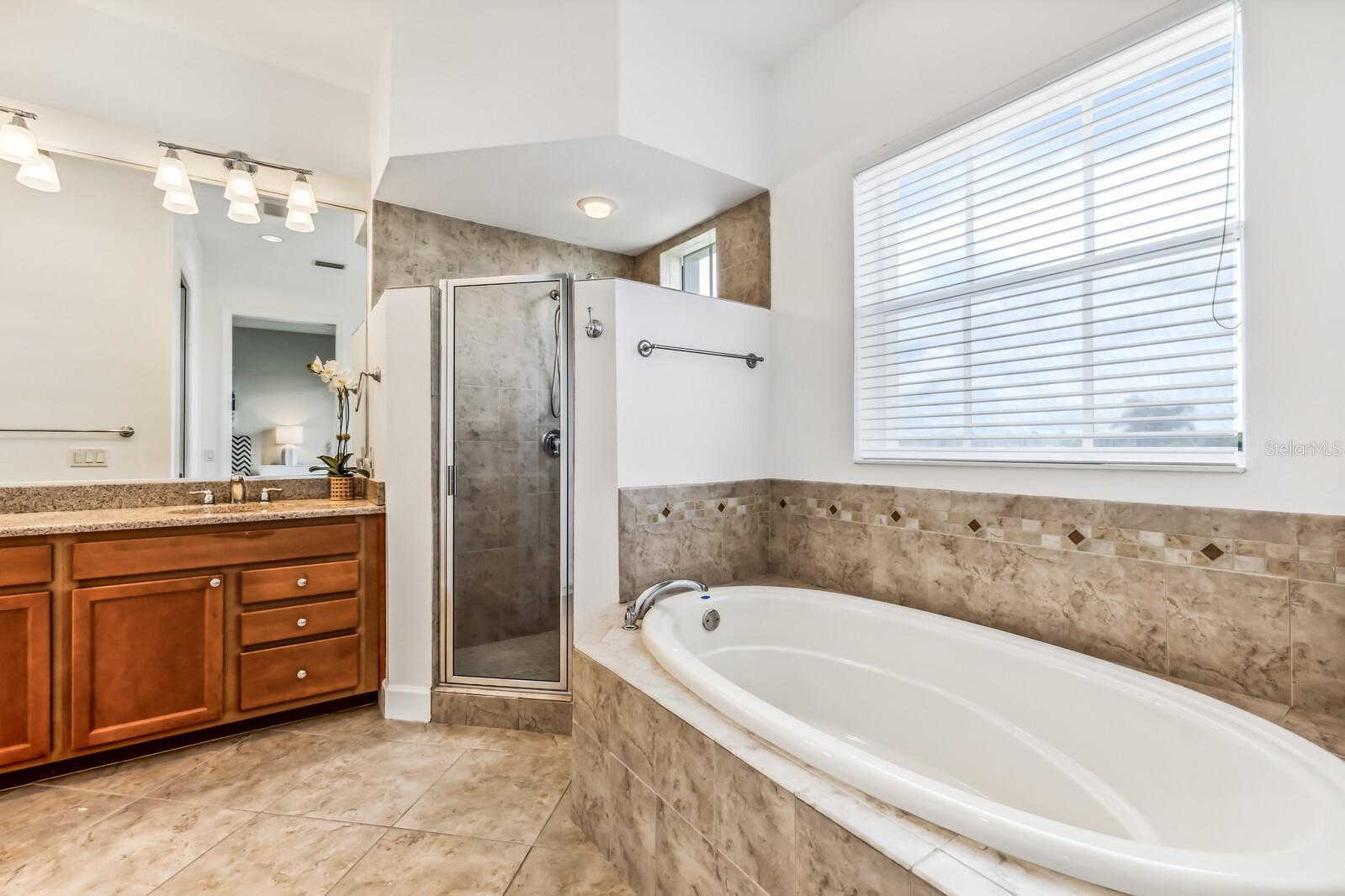 Image 18 of 45 For 10301 Coral Landings Lane 6