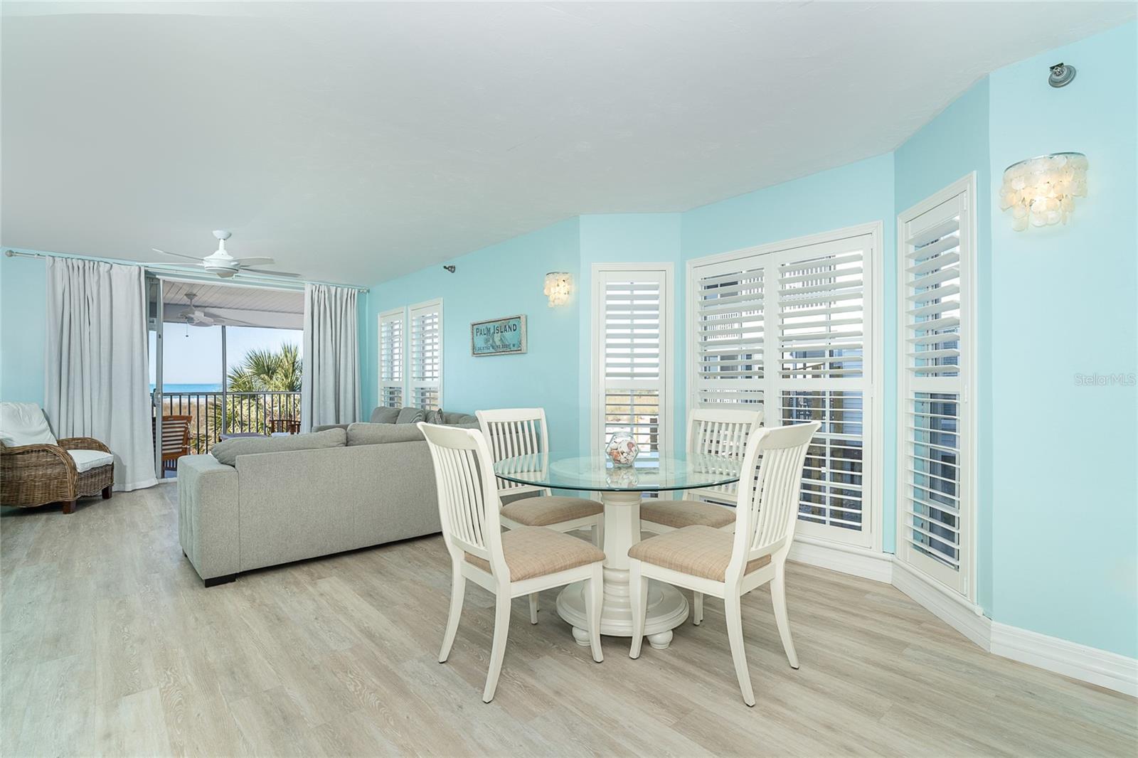 Image 10 of 36 For 7466 Palm Island Drive 2911