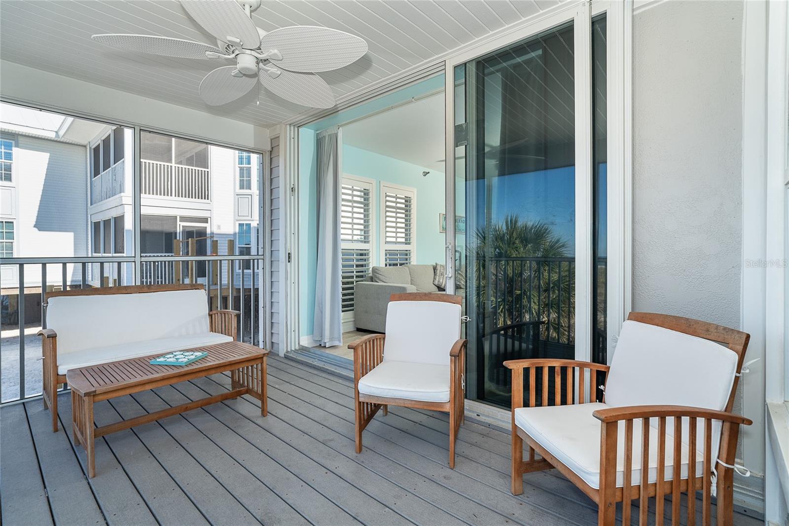 Image 15 of 36 For 7466 Palm Island Drive 2911