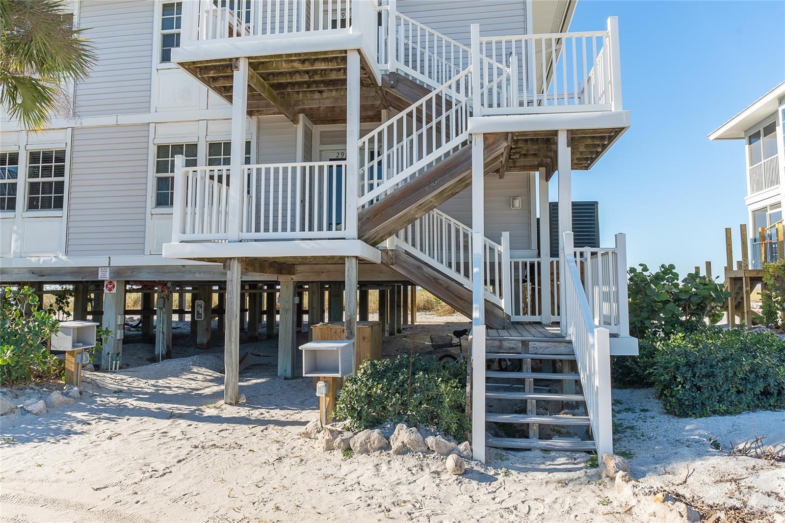 Image 2 of 36 For 7466 Palm Island Drive 2911