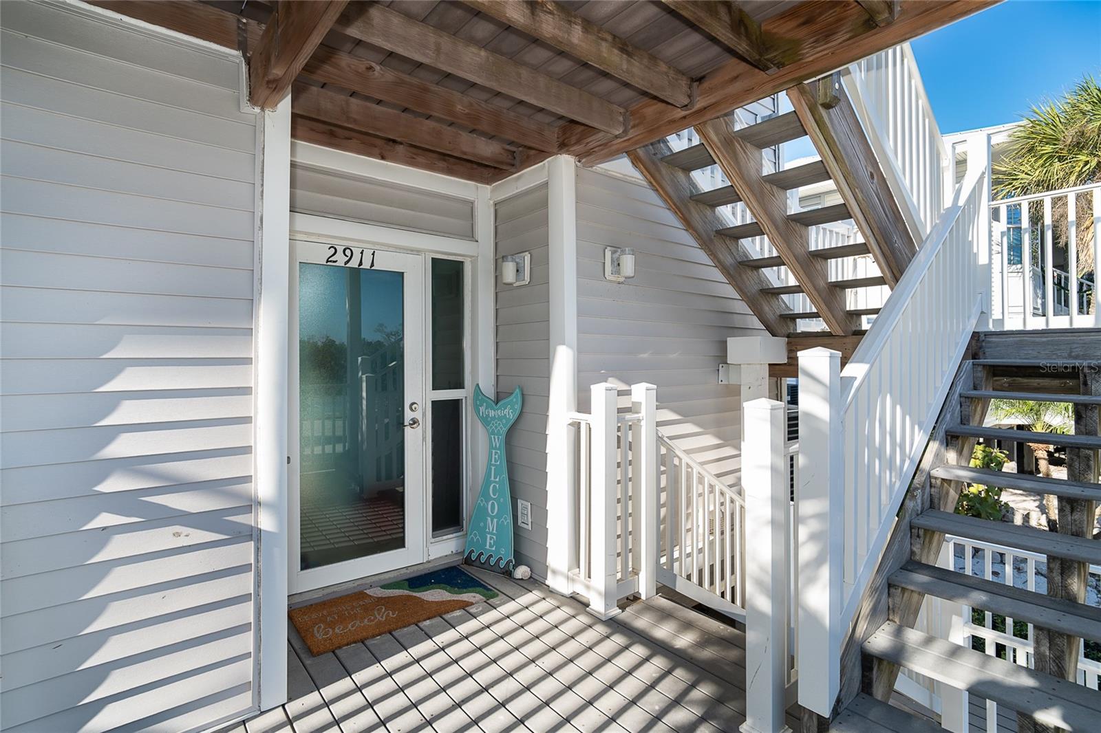 Image 3 of 36 For 7466 Palm Island Drive 2911