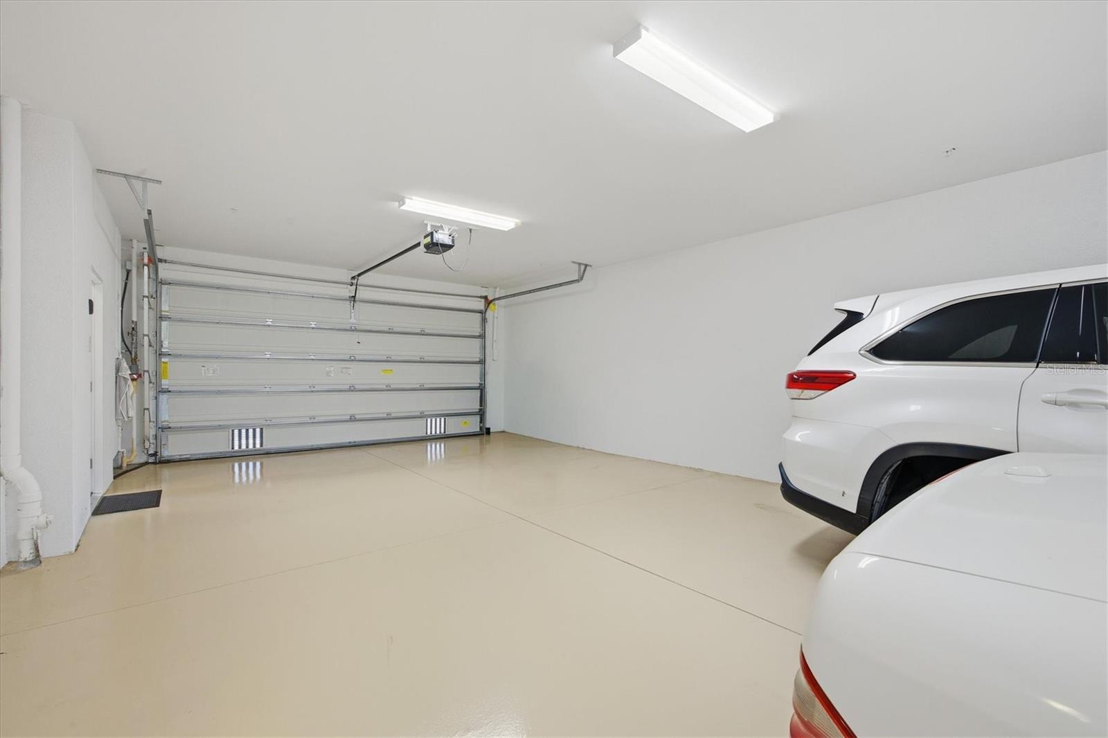 Image 36 of 54 For 10435 Pilothouse Circle 125