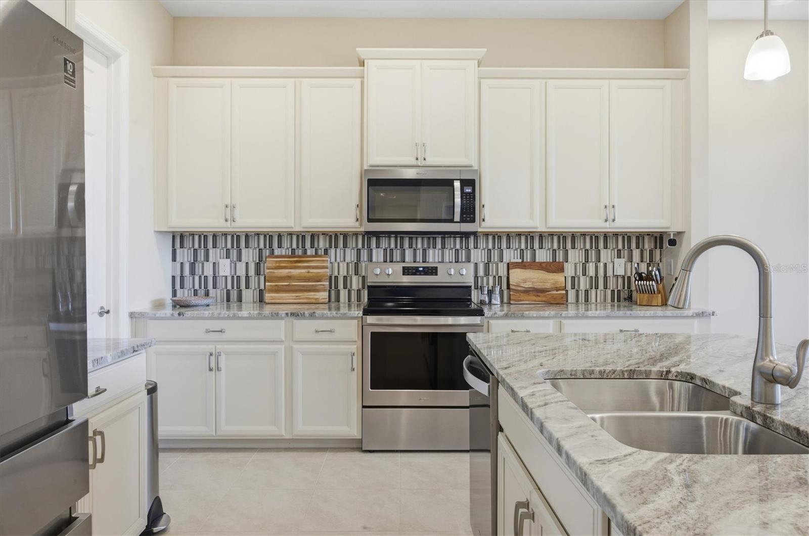 Image 8 of 54 For 10435 Pilothouse Circle 125