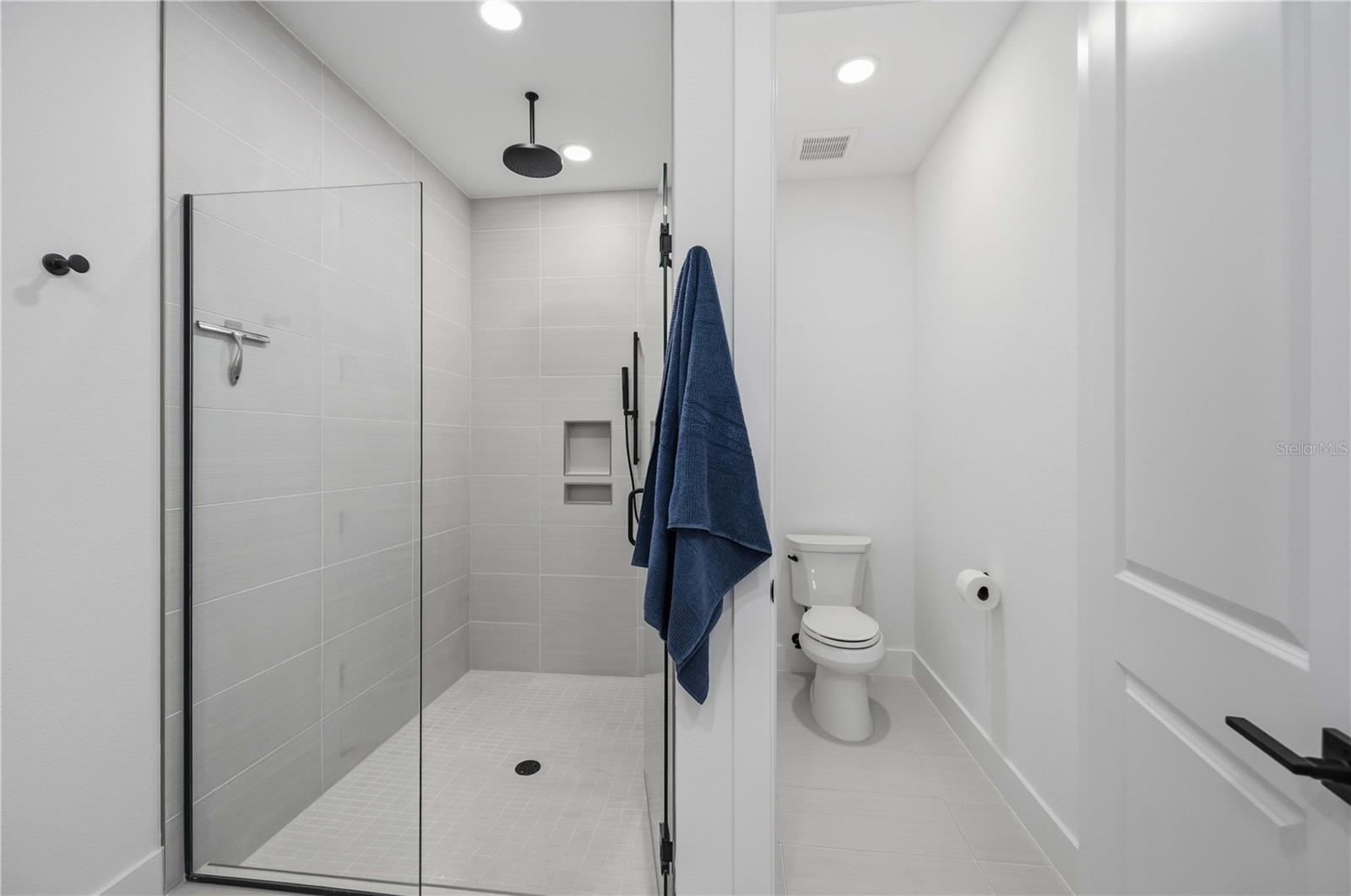 Image 42 of 87 For 18803 Dayspring Place