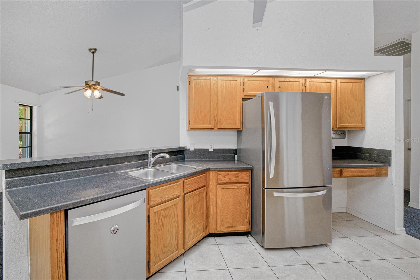 Image 21 of 45 For 1396 Hayworth Road