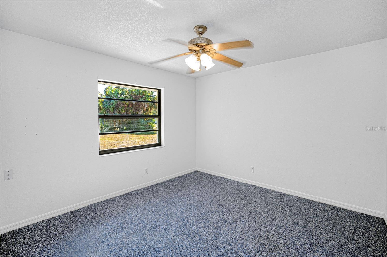 Image 23 of 45 For 1396 Hayworth Road