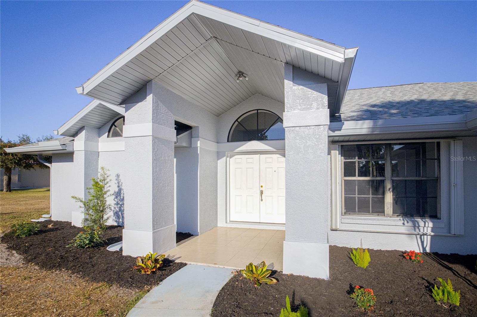 Image 4 of 45 For 1396 Hayworth Road