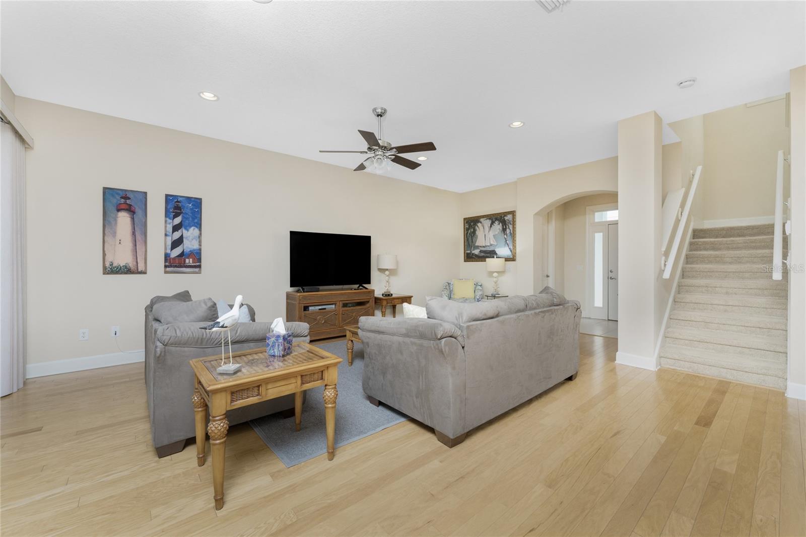 Image 10 of 79 For 10641 Lemon Creek Loop 102