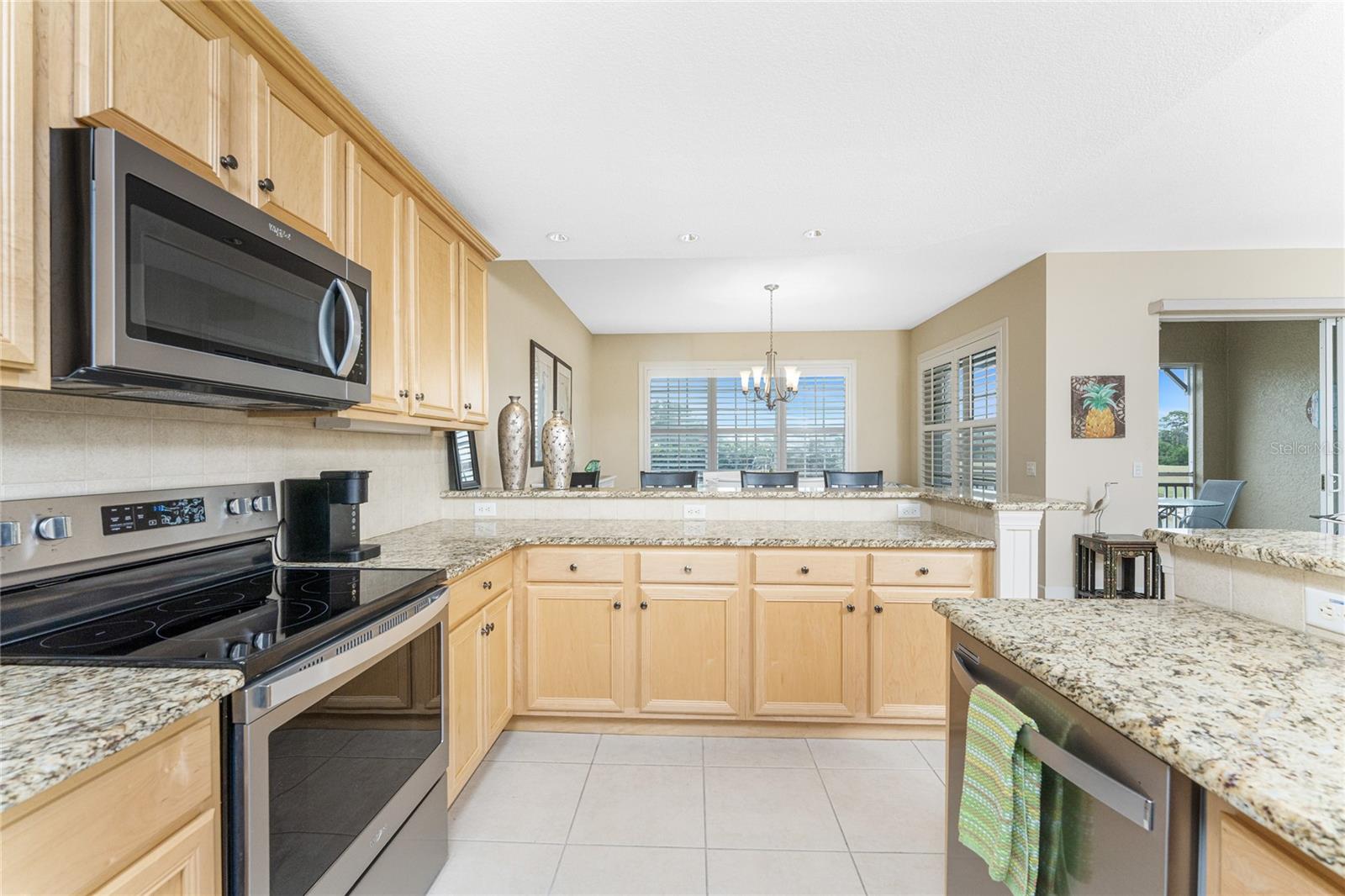 Image 17 of 79 For 10641 Lemon Creek Loop 102