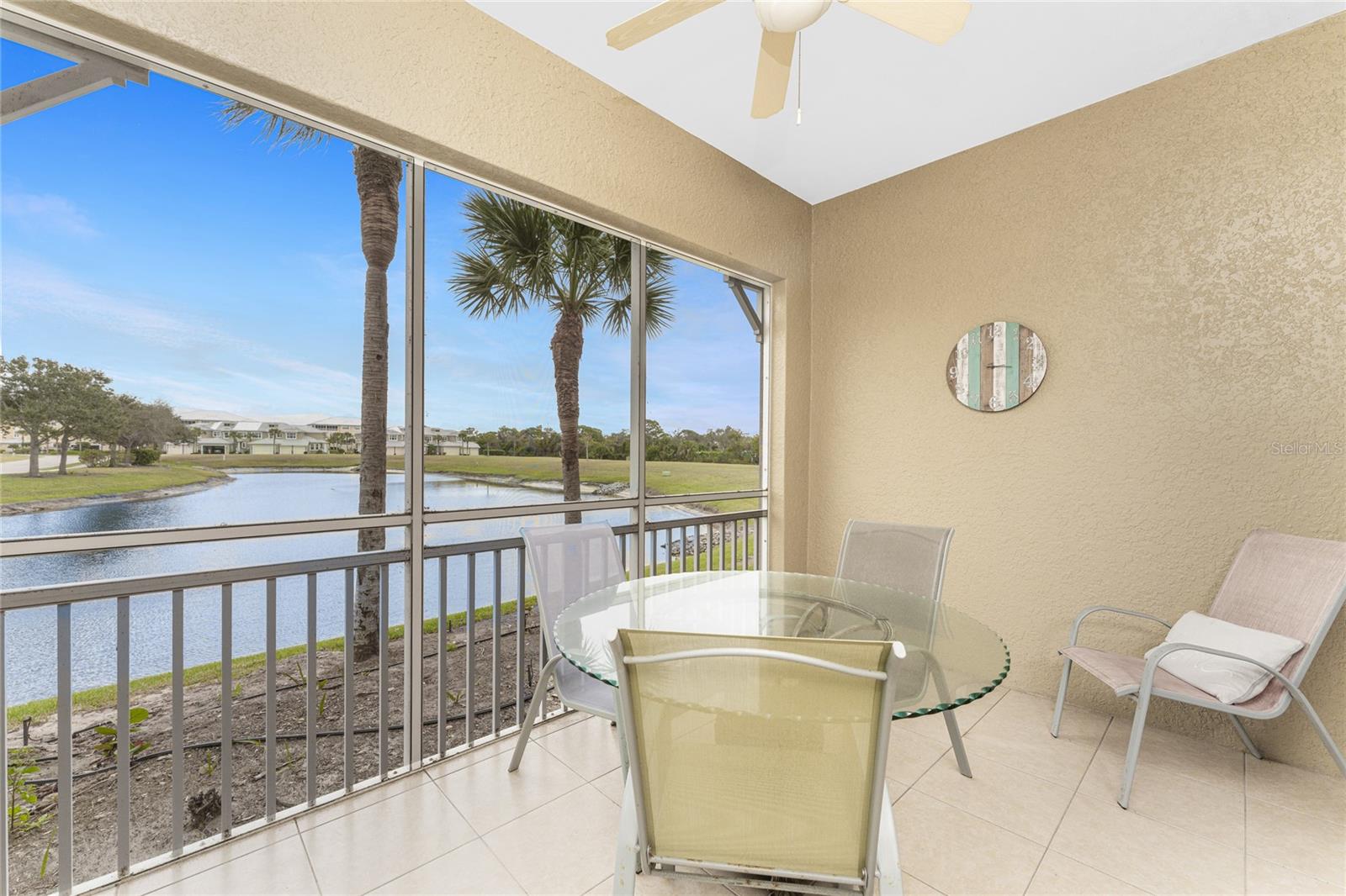 Image 23 of 79 For 10641 Lemon Creek Loop 102