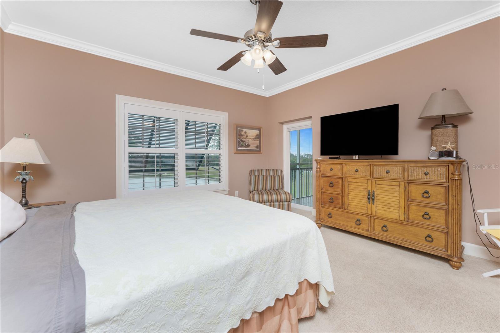 Image 27 of 79 For 10641 Lemon Creek Loop 102