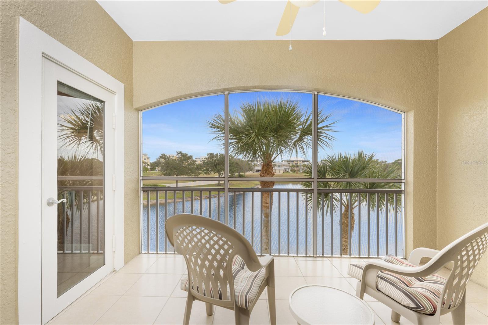 Image 31 of 79 For 10641 Lemon Creek Loop 102