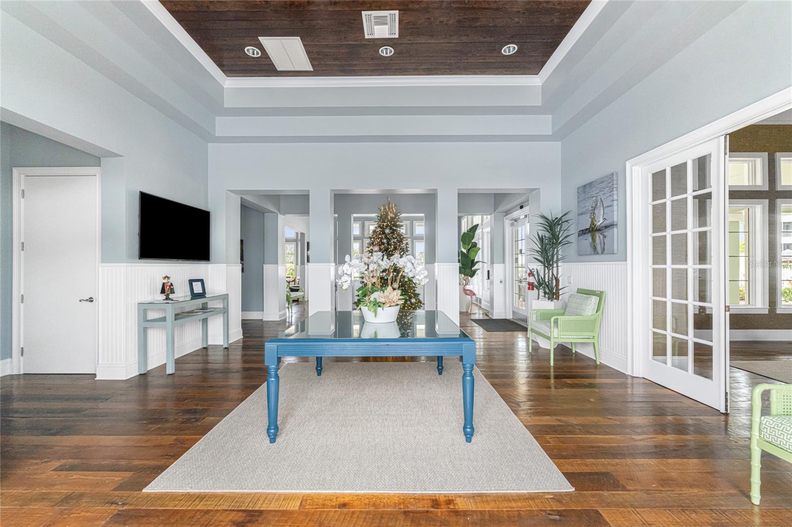 Image 54 of 79 For 10641 Lemon Creek Loop 102