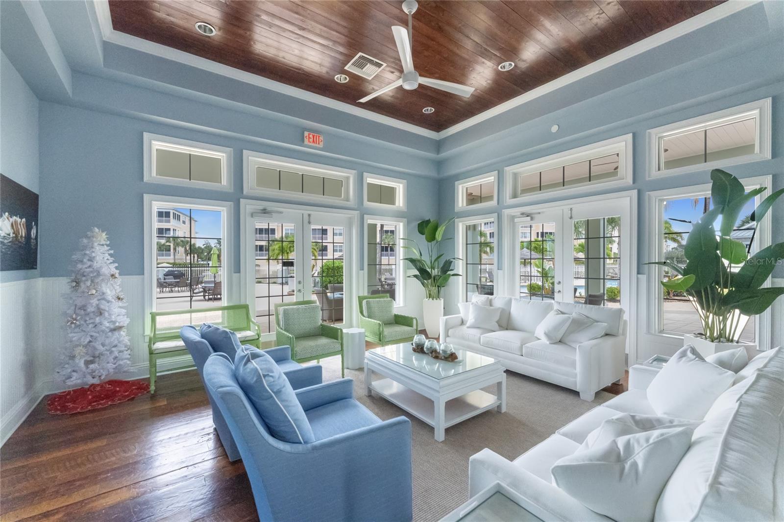 Image 56 of 79 For 10641 Lemon Creek Loop 102