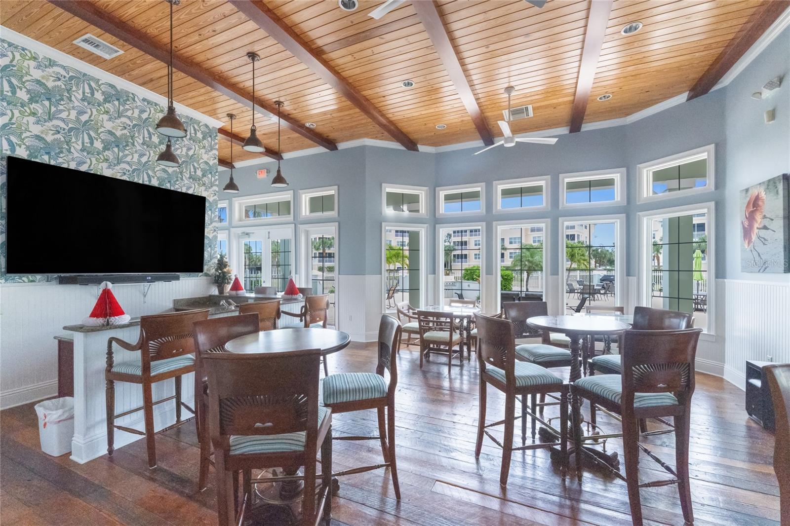 Image 58 of 79 For 10641 Lemon Creek Loop 102