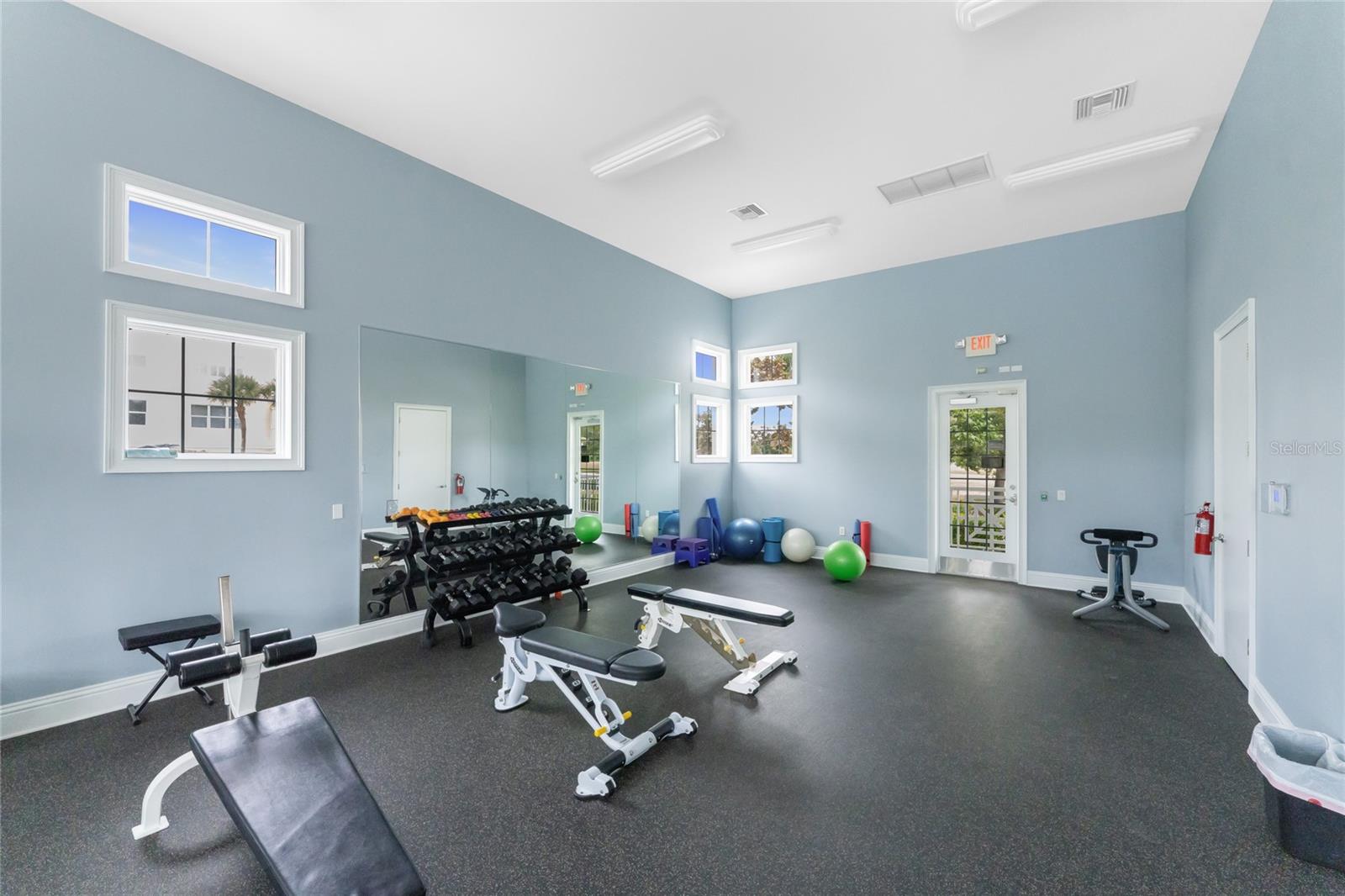 Image 66 of 79 For 10641 Lemon Creek Loop 102