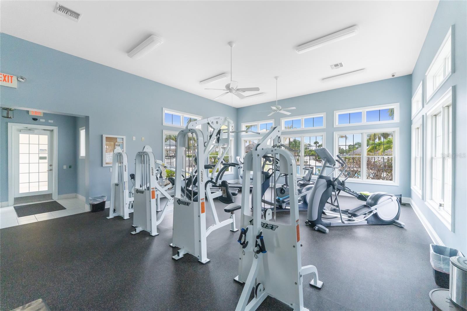 Image 67 of 79 For 10641 Lemon Creek Loop 102