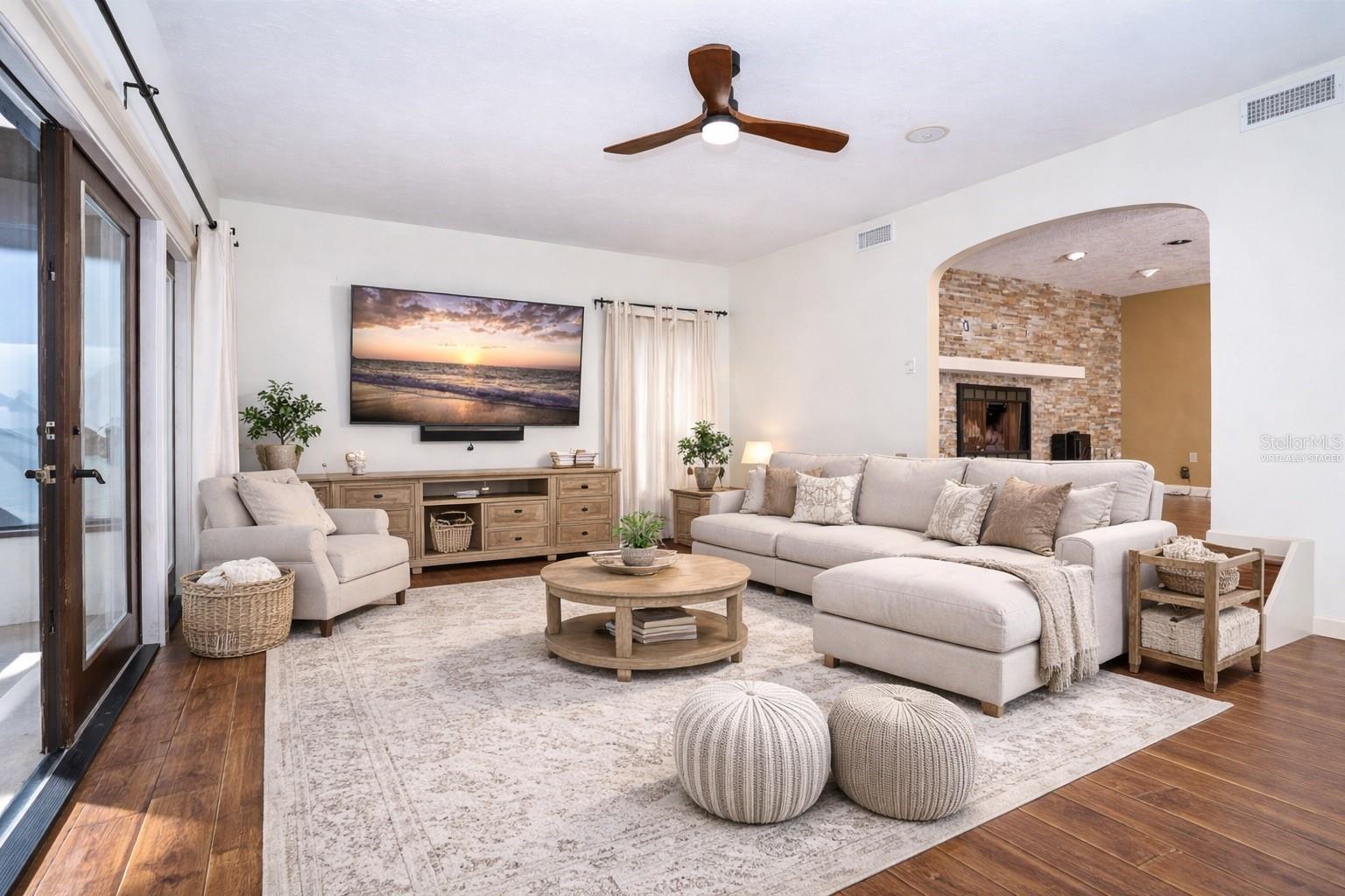 Image 10 of 99 For 222 High Point Drive