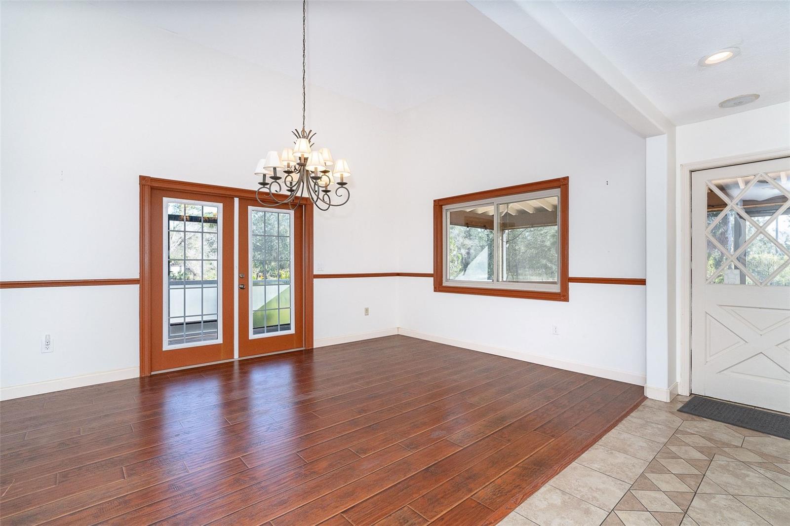 Image 22 of 99 For 222 High Point Drive