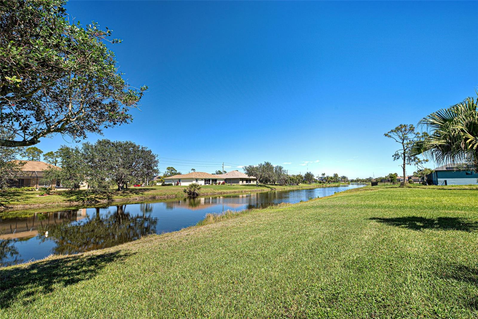 Image 10 of 55 For 1078 Boundary Boulevard