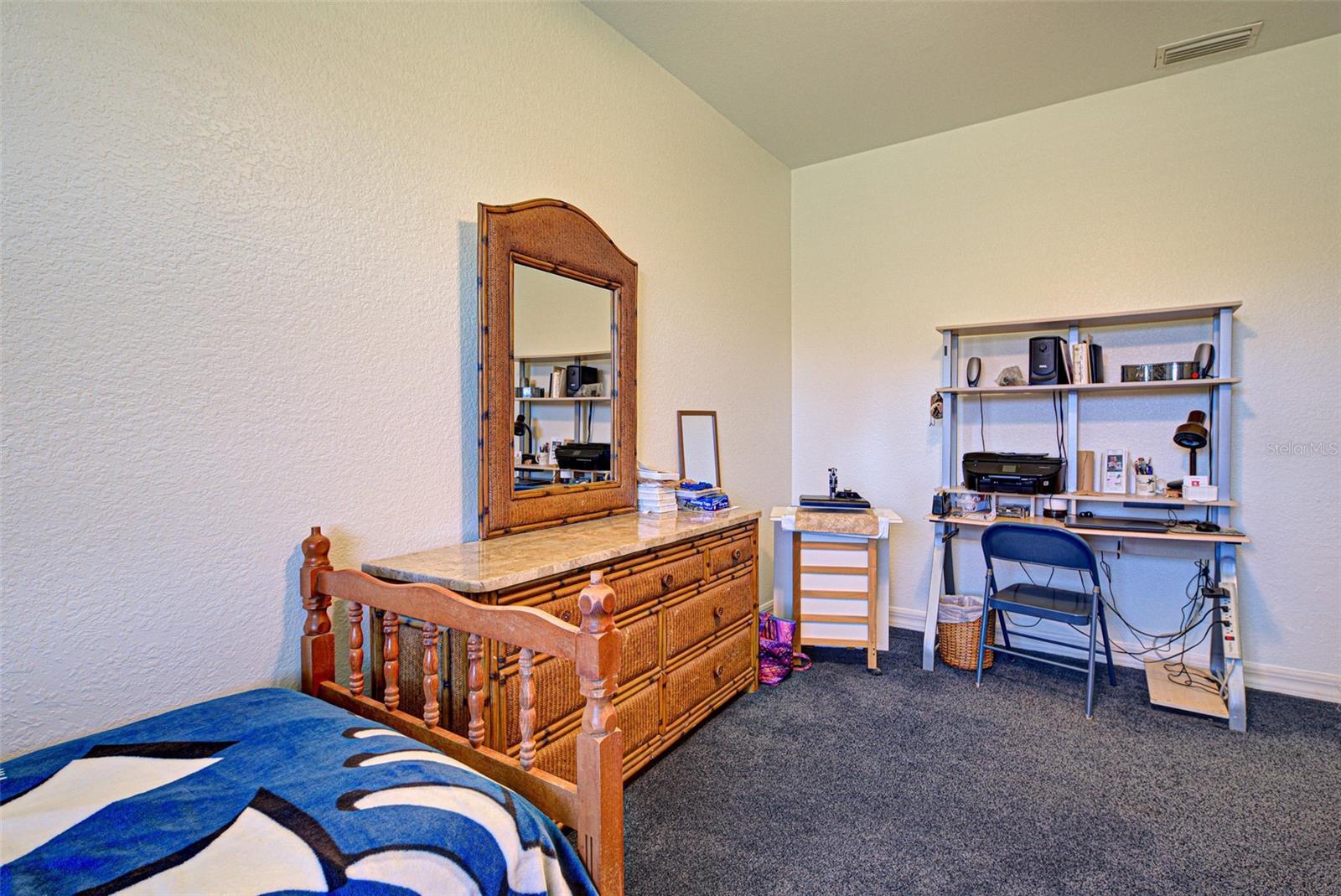 Image 41 of 55 For 1078 Boundary Boulevard