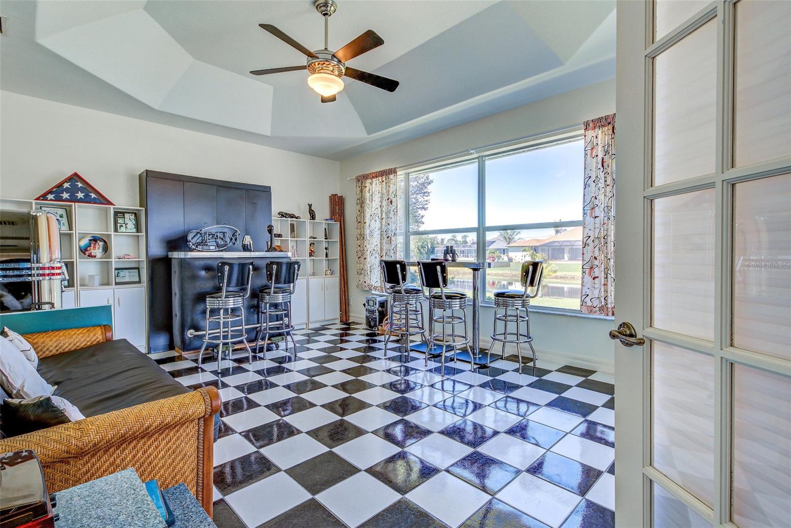 Image 42 of 55 For 1078 Boundary Boulevard