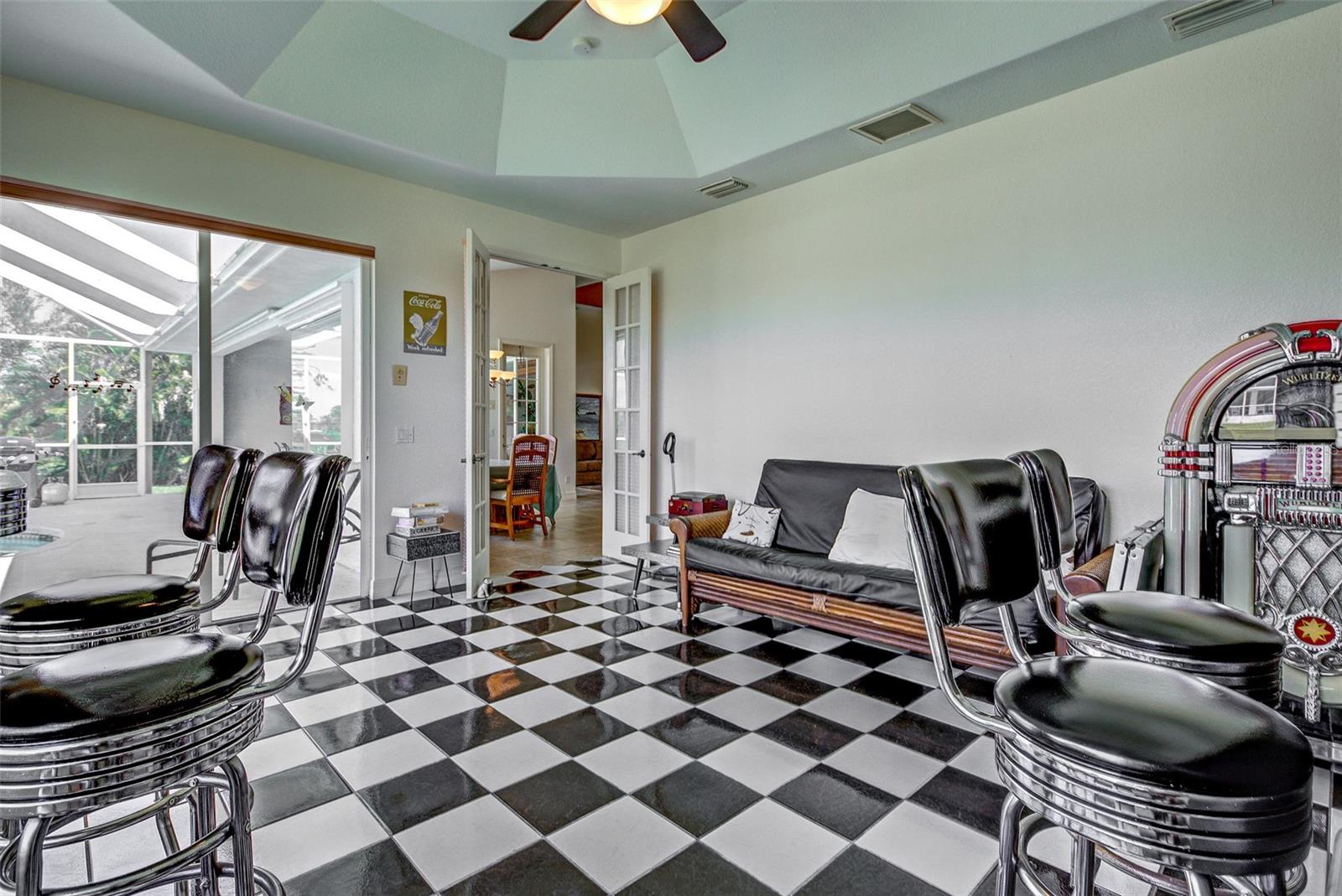 Image 44 of 55 For 1078 Boundary Boulevard