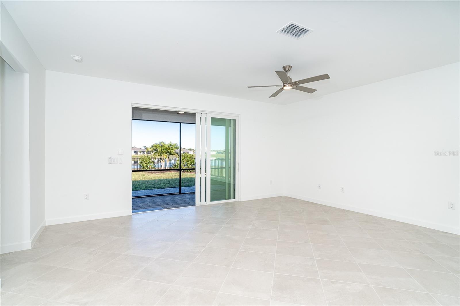 Image 14 of 57 For 8844 Coco Bay Boulevard