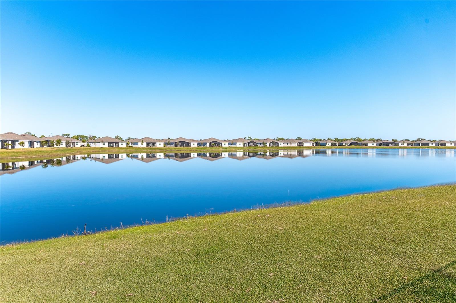 Image 22 of 57 For 8844 Coco Bay Boulevard