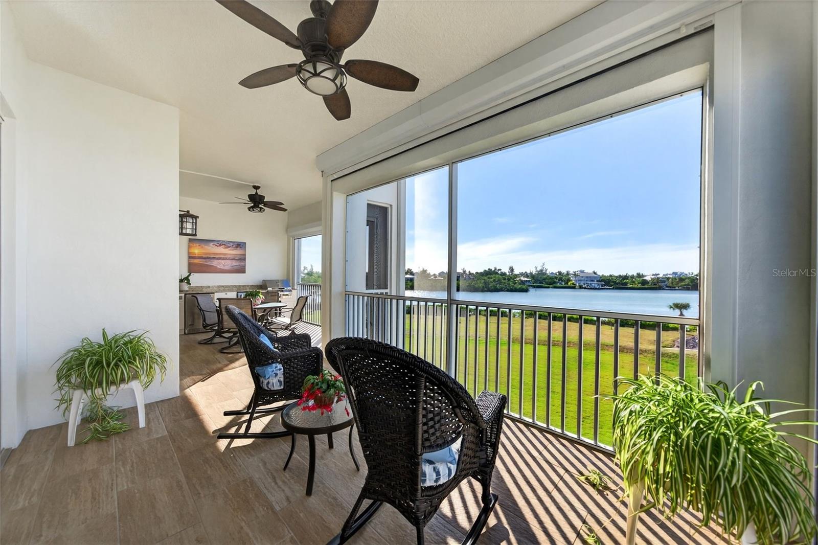 Image 22 of 67 For 11140 Hacienda Del Mar Boulevard E 306