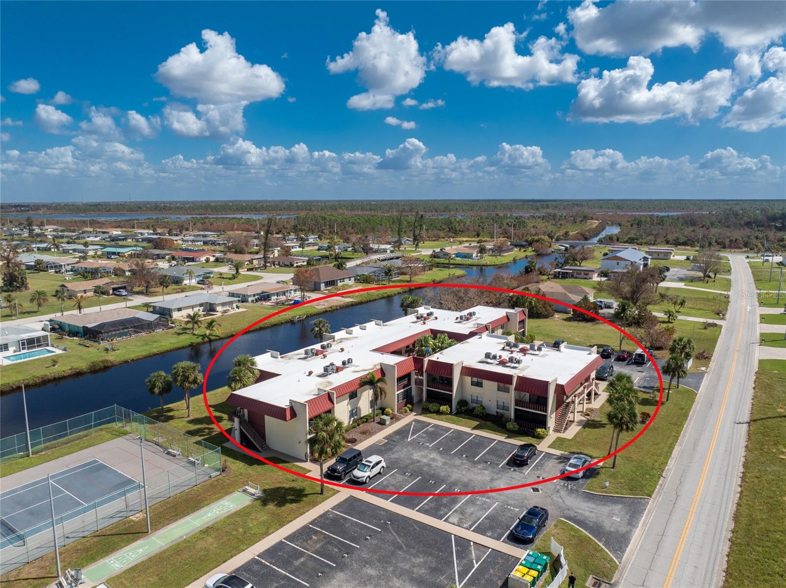 Image 26 of 33 For 66 Boundary Boulevard 274