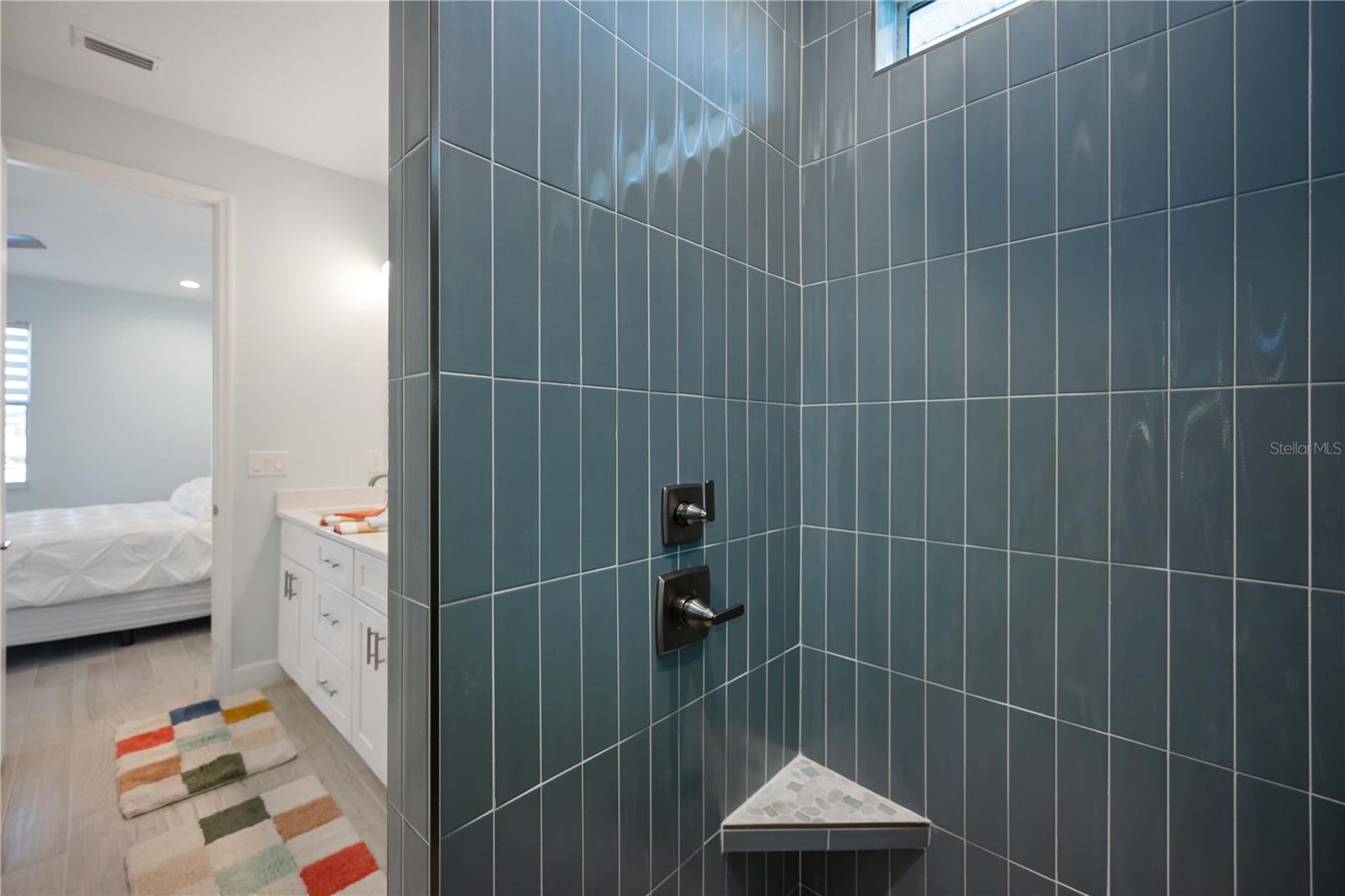 Image 24 of 58 For 8186 Arlewood Circle