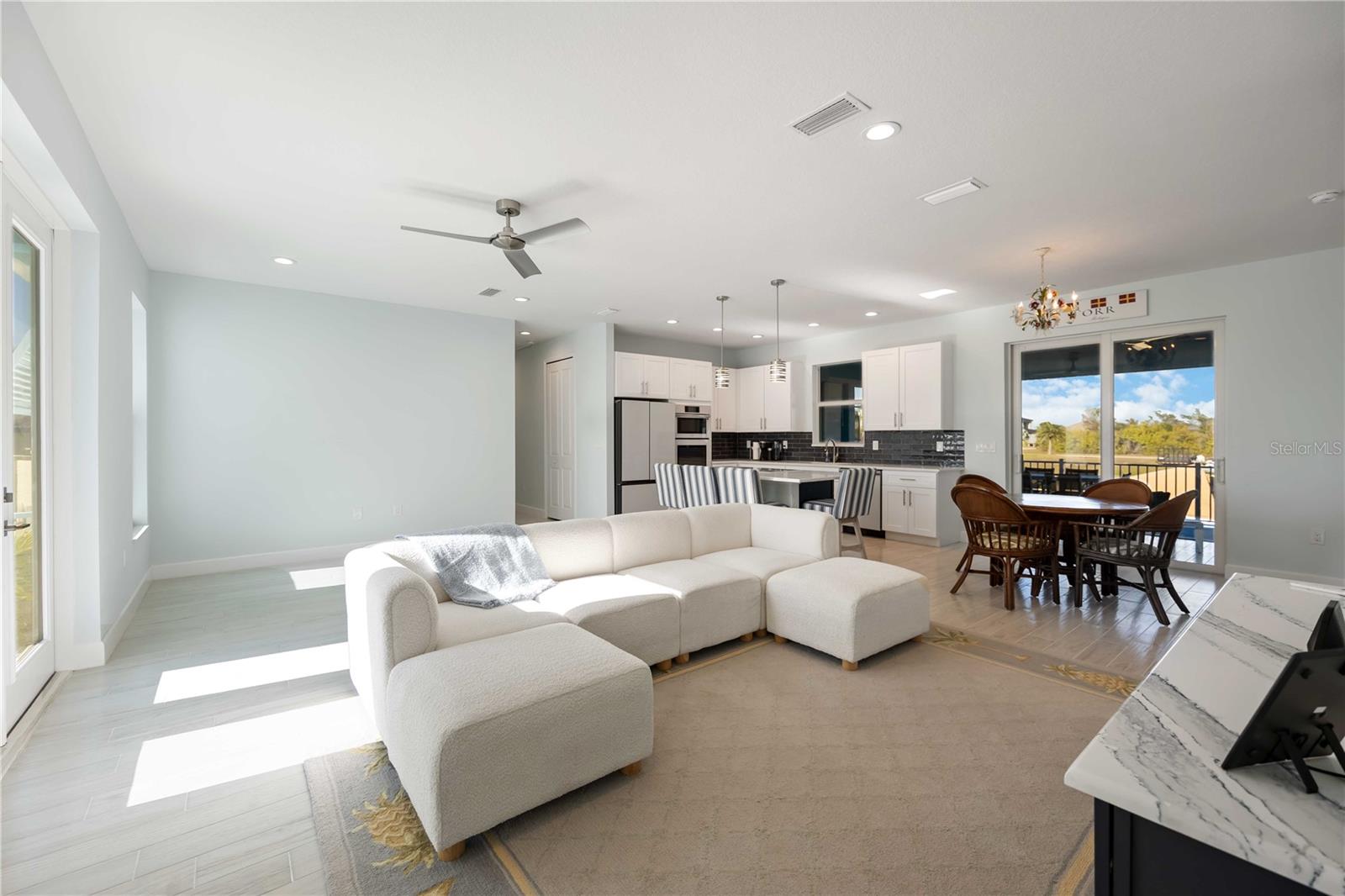 Image 9 of 58 For 8186 Arlewood Circle